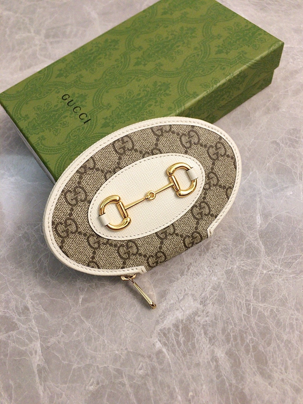 グッチ財布 レプリカ正面デザイン